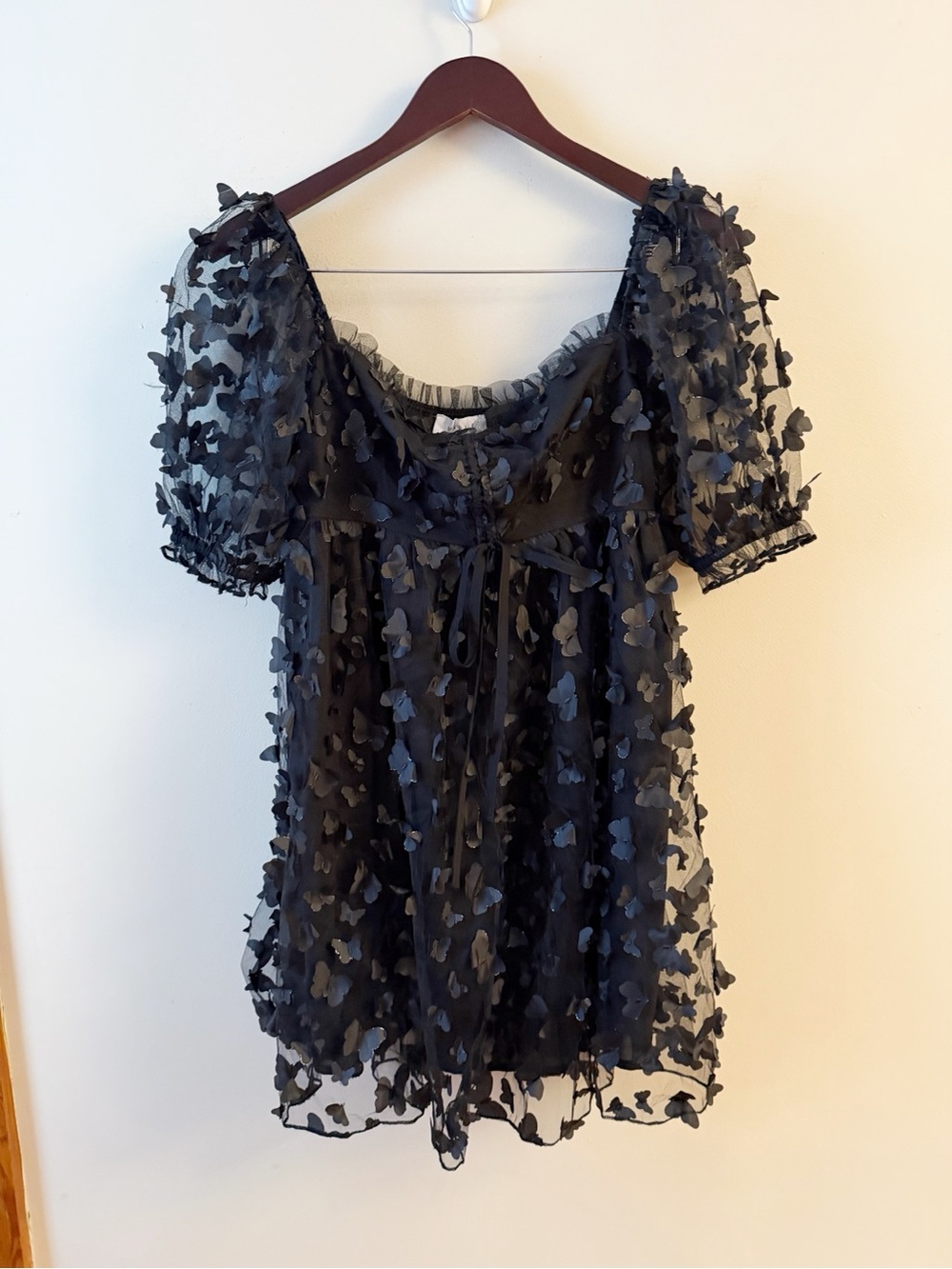 MABLE Boutique Black 3D Butterfly Applique Tulle Mini Babydoll Dress Medium